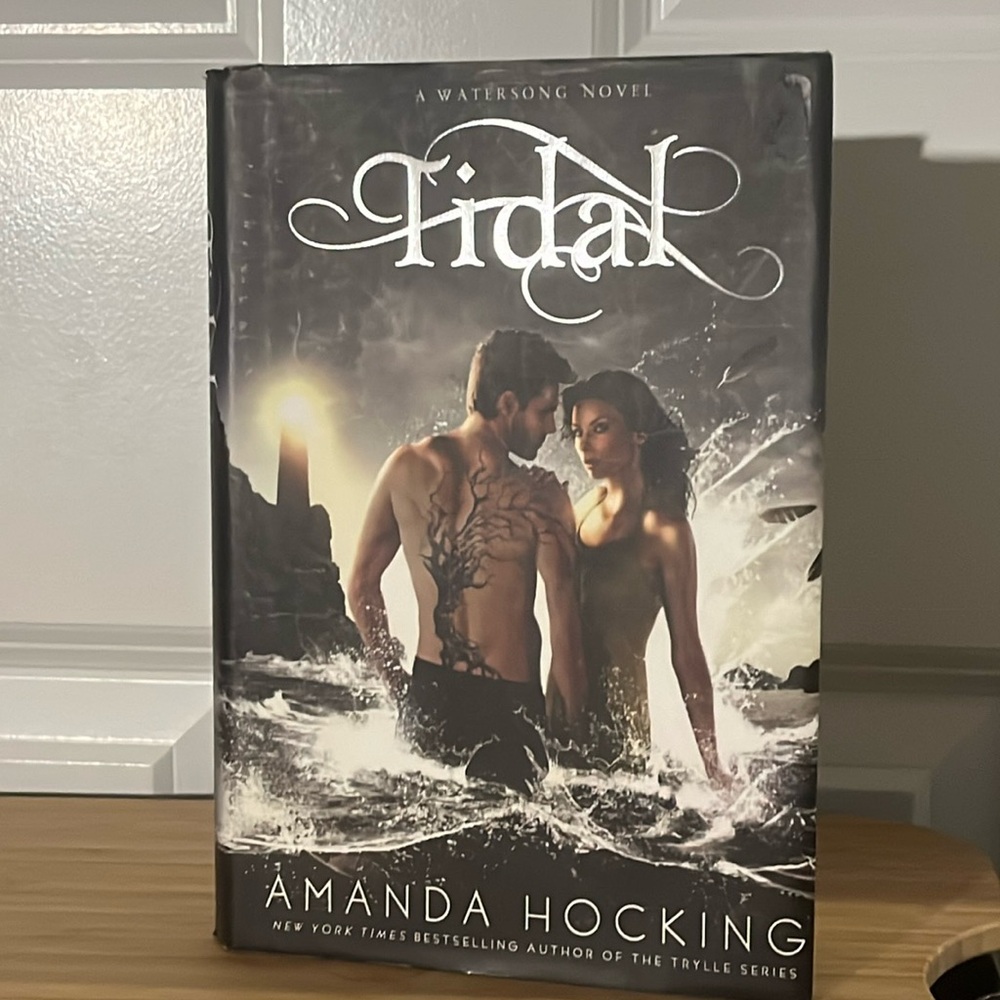 Tidal By Amanda Hocking BOOKS